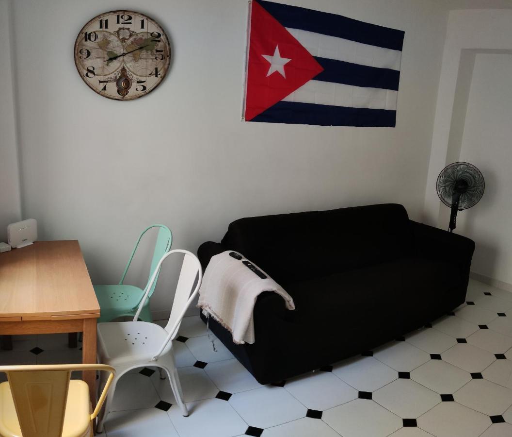 Apartament El Rinconcito Cubano En El Centro Almeria